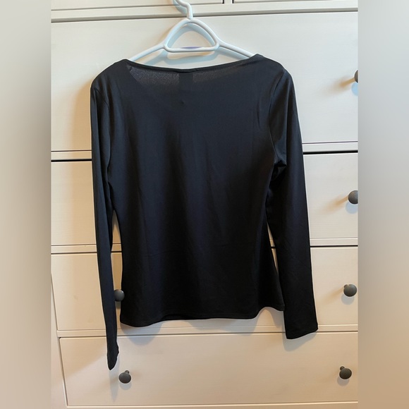 H&M Top - Picture 2 of 2